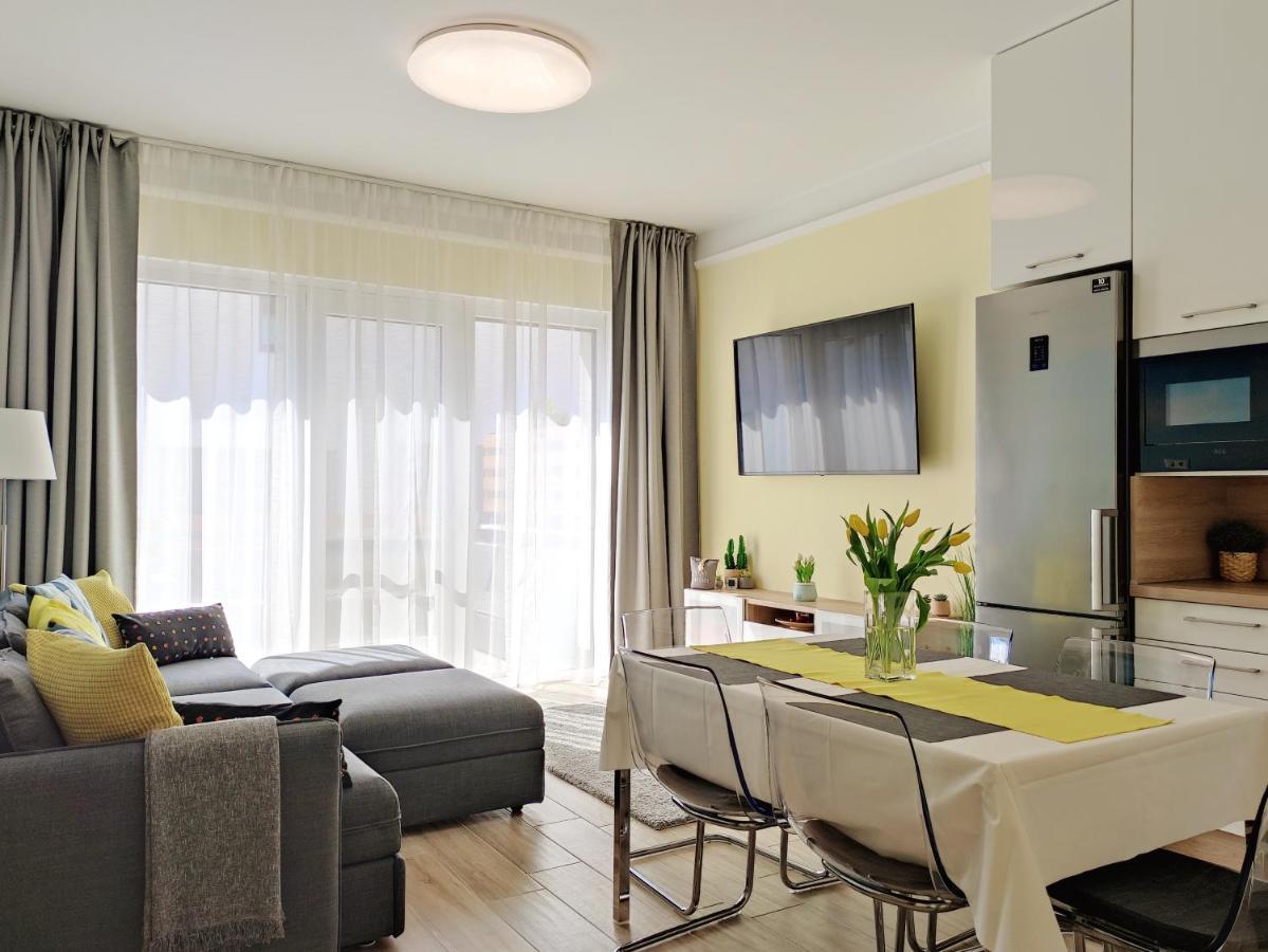 Nest2 Apartments Keszthely Bagian luar foto